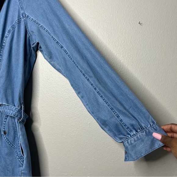 NEW Kut from the Kloth Women Romper XS Blue‎ Chambray Denim Arabella Shorts Belt - Picture 4 of 10